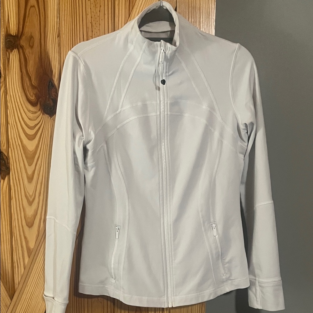 Lululemon Athletica Women's Light Gray Utility Jacket